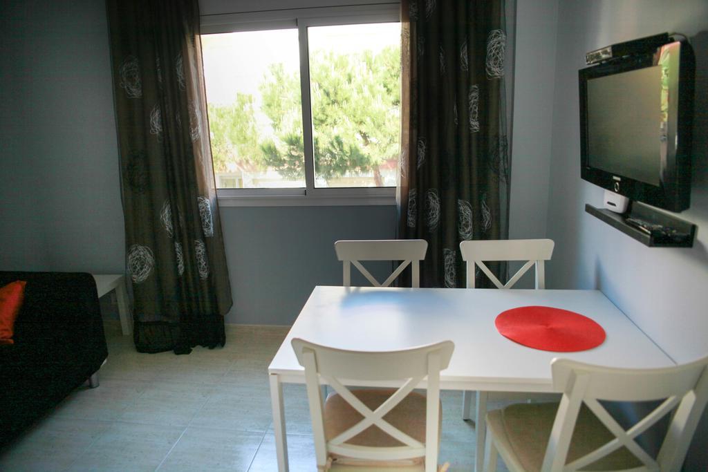 Apartments Beach Club 滨海略雷特 外观 照片